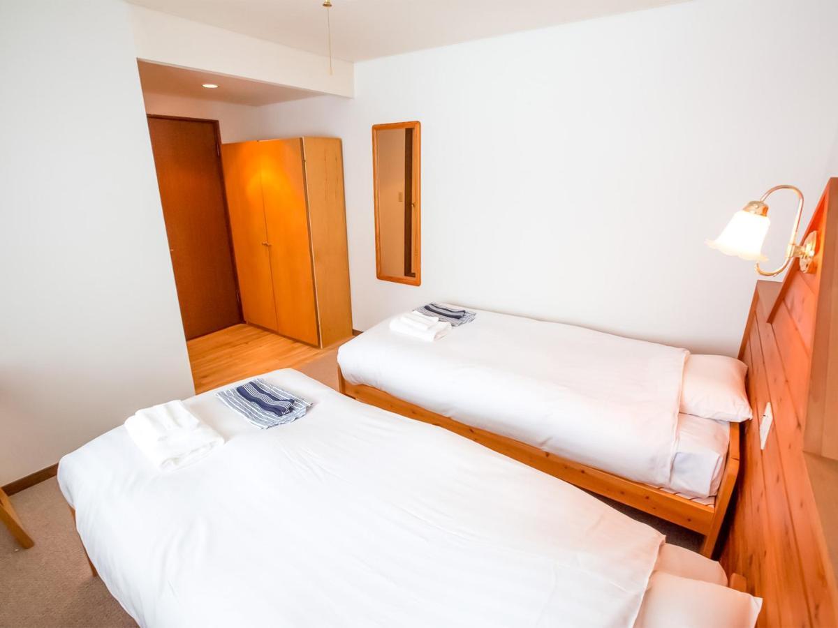 Rusutsu Lodges Pension Lilla Huset Niseko Eksteriør billede