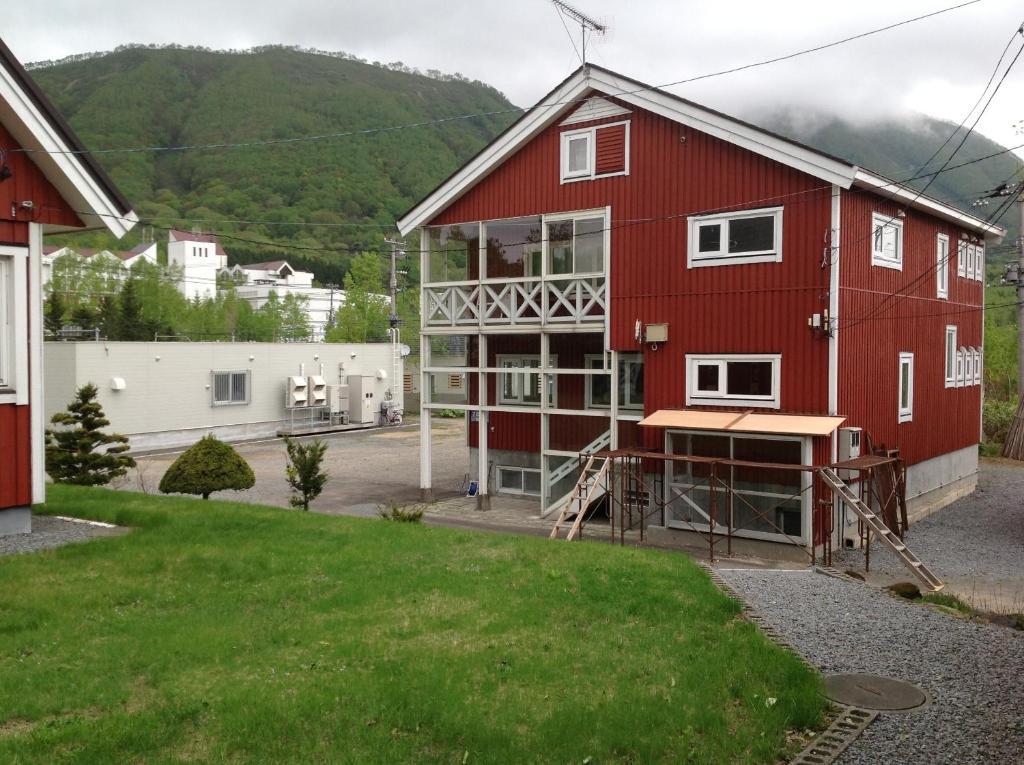 Rusutsu Lodges Pension Lilla Huset Niseko Eksteriør billede