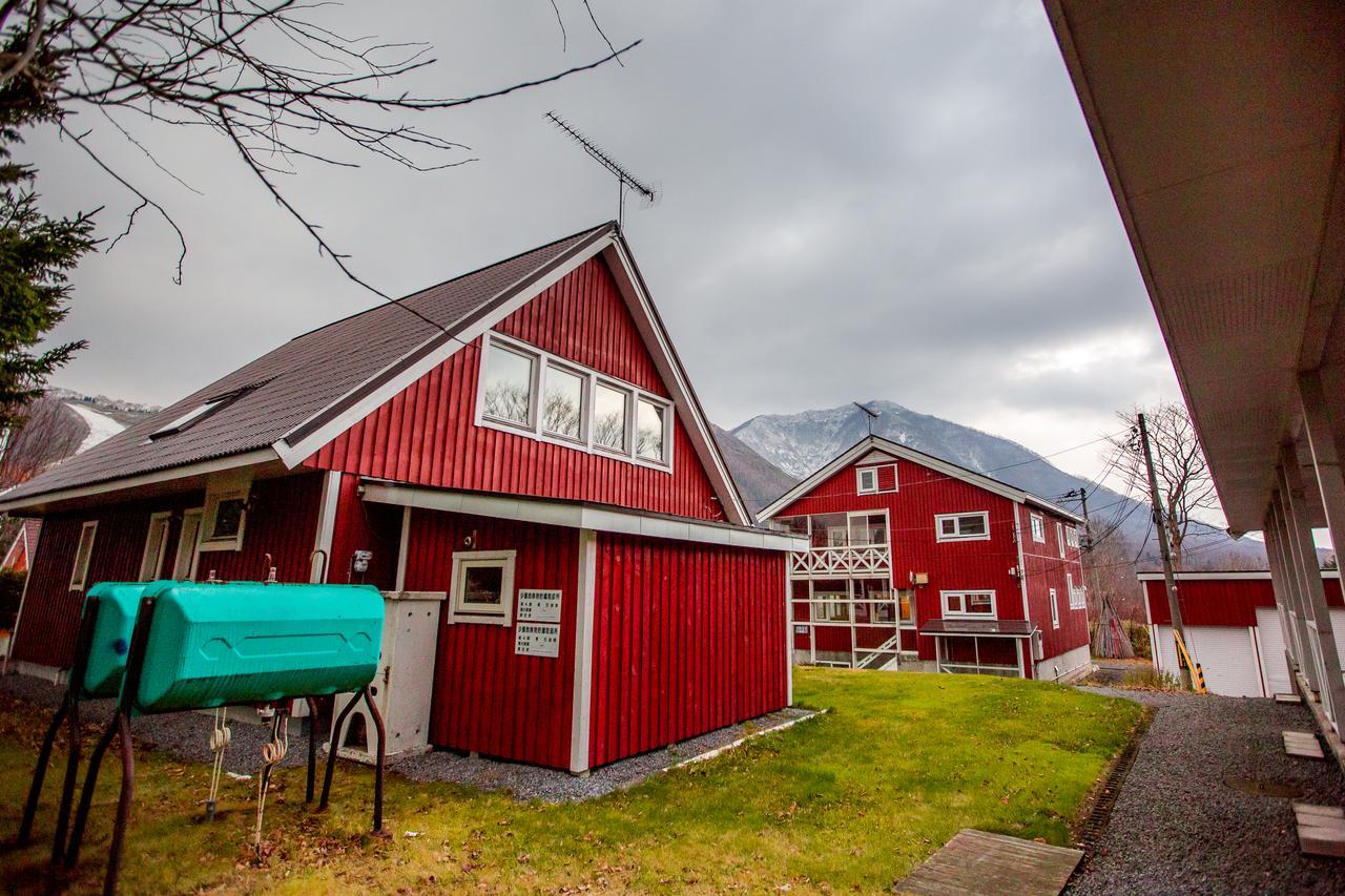 Rusutsu Lodges Pension Lilla Huset Niseko Eksteriør billede