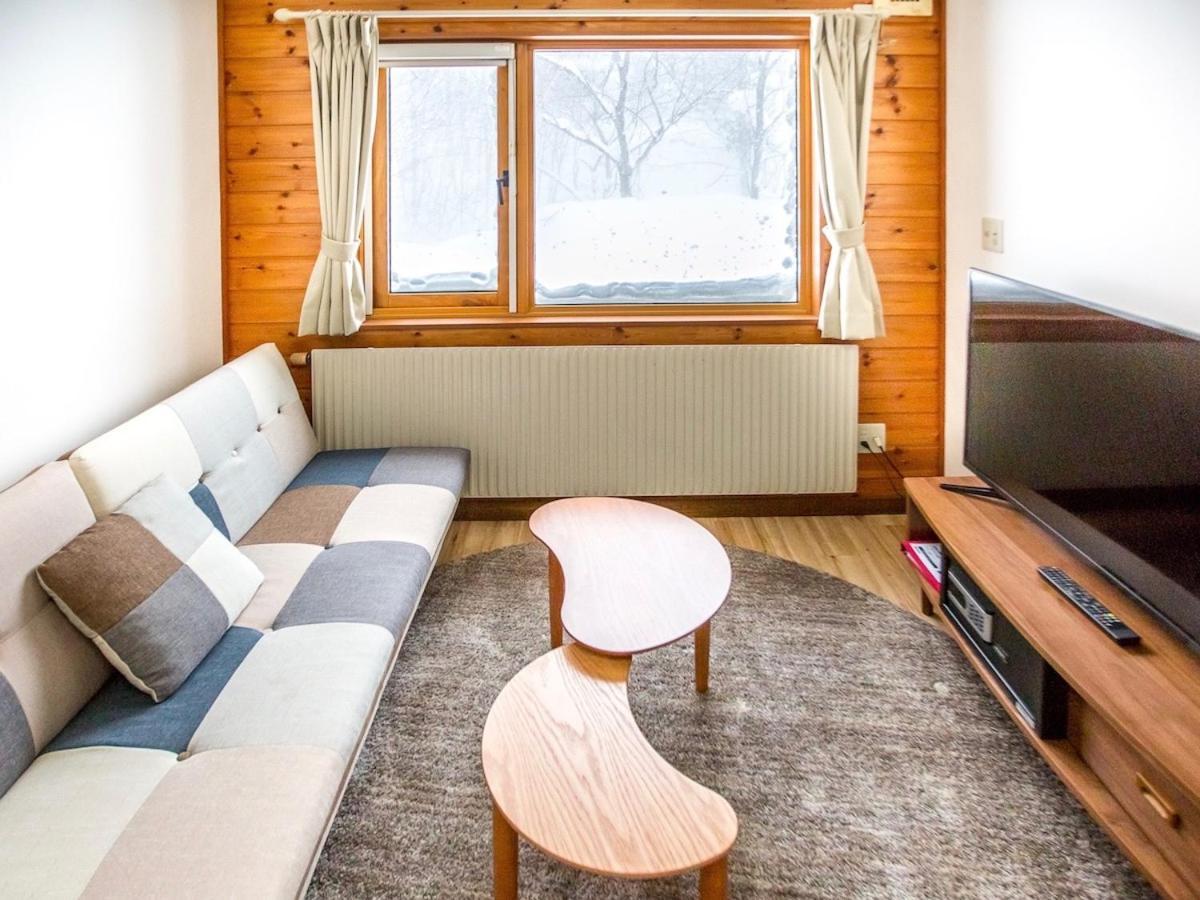 Rusutsu Lodges Pension Lilla Huset Niseko Eksteriør billede
