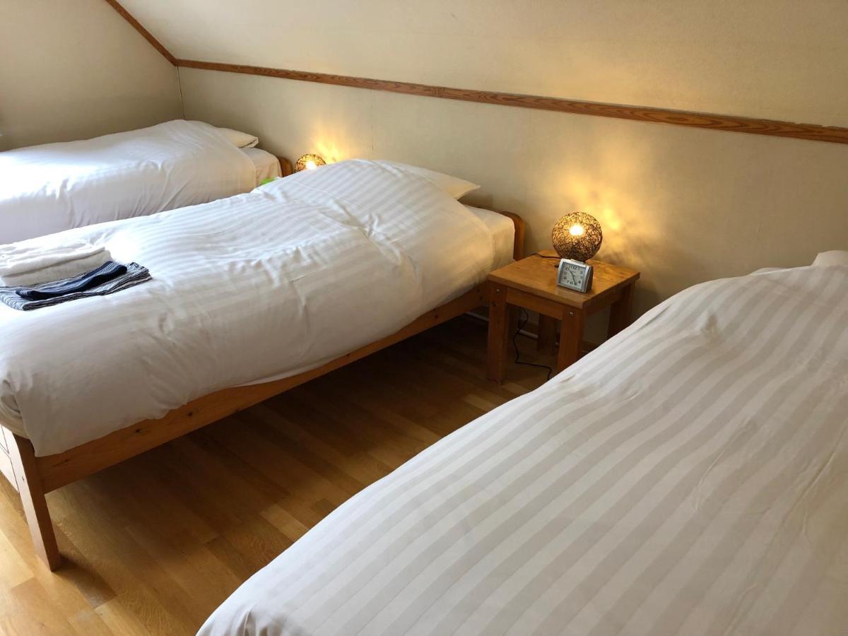 Rusutsu Lodges Pension Lilla Huset Niseko Eksteriør billede