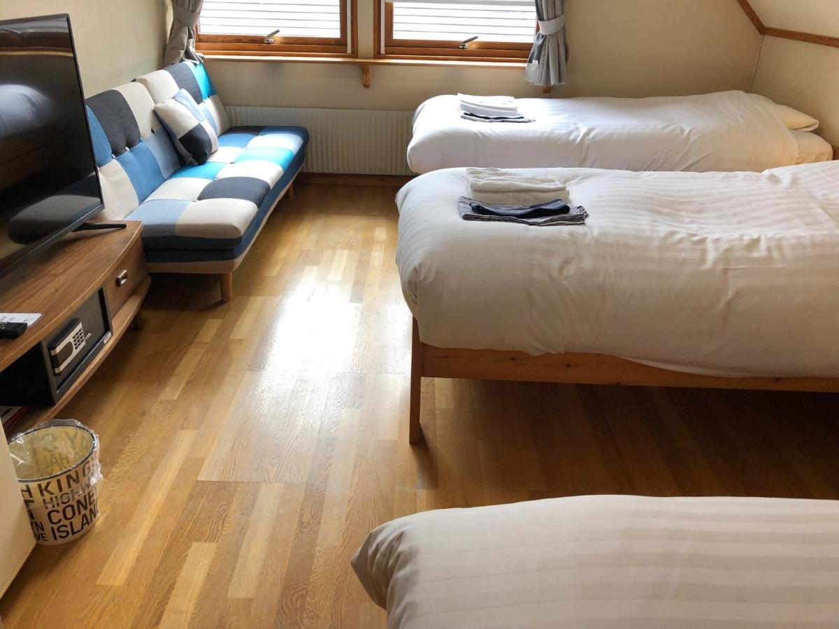 Rusutsu Lodges Pension Lilla Huset Niseko Eksteriør billede